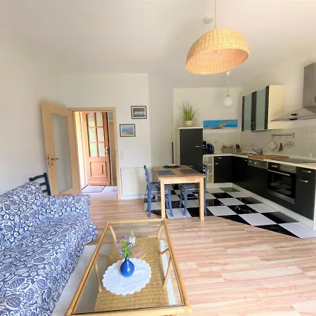 Apartment Schlossallee *